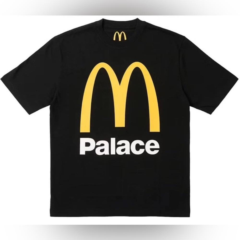 BNIB Palace x McDonald’s Logo T-Shirt - Black Size Small